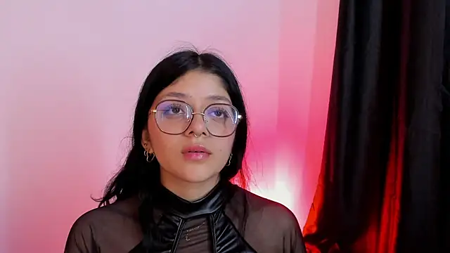 lana dol online show from March 3, 2025, 3:32 pm