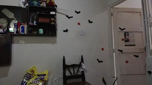 skinny sweet2411 online show from November 8, 2025, 2:42 pm