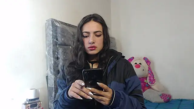 skinny sweet2411 online show from November 21, 2025, 2:54 am