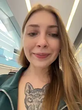 Snapshot of Sunny___Bunny chatting on May 25, 2026, 12:04 pm Sunny Bunny online show from May 25, 2026, 12:04 pm
