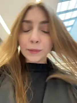 Sunny   Bunny online show from April 3, 2026, 1:06 pm