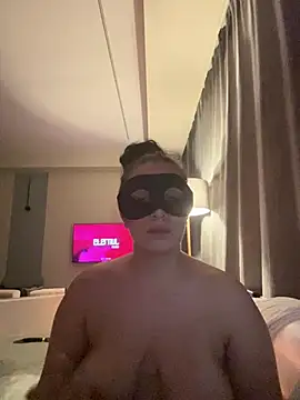 liakaras online show from February 4, 2025, 10:13 pm