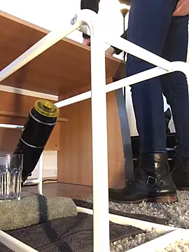 Snapshot of Inseminator69 chatting on December 16, 2025, 10:52 am Inseminator69 online show from December 16, 2025, 10:52 am