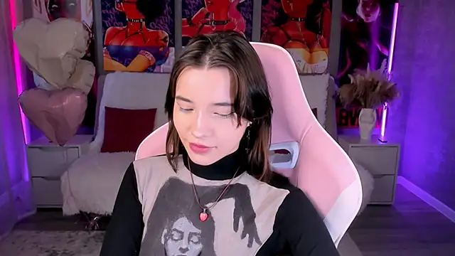 as1an girlfriend online show from March 19, 2026, 3:06 am