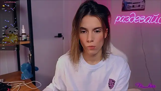  ni kiss online show from September 19, 2025, 6:56 pm