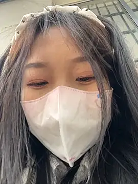 Snapshot of Xixi-Gala chatting on March 17, 2025, 7:46 am Xixi-Gala online show from March 17, 2025, 7:46 am