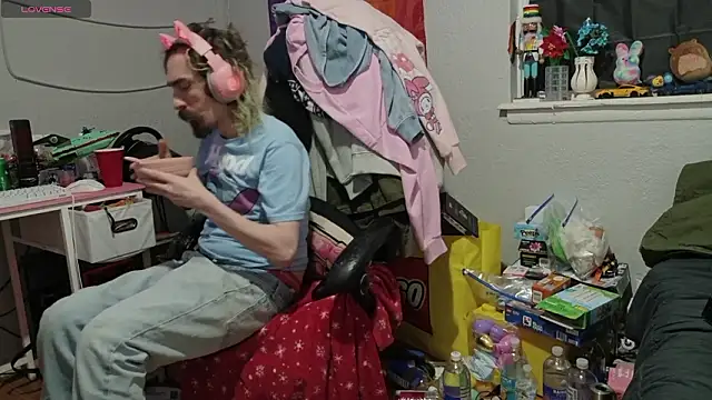 tallnerdyguy online show from March 29, 2026, 3:30 am