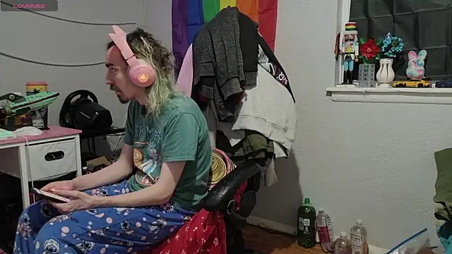 tallnerdyguy online show from January 17, 2026, 2:04 am