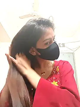 Snapshot of Tisha-01 chatting on February 25, 2026, 8:47 am Tisha-01 online show from February 25, 2026, 8:47 am