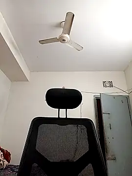 Tisha-01 online show from November 23, 2025, 1:26 am