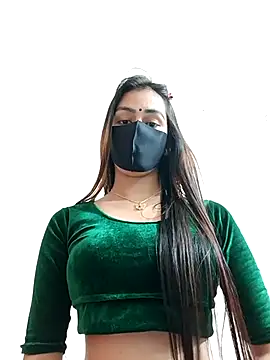 Snapshot of Tisha-01 chatting on January 18, 2026, 2:31 pm Tisha-01 online show from January 18, 2026, 2:31 pm