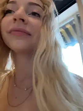 Snapshot of melissa_grr chatting on July 11, 2026, 1:55 pm melissa grr online show from July 11, 2026, 1:55 pm