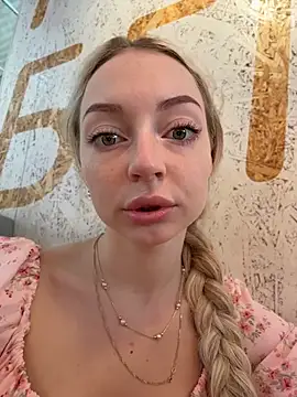 Snapshot of melissa_grr chatting on June 26, 2026, 1:17 pm melissa grr online show from June 26, 2026, 1:17 pm