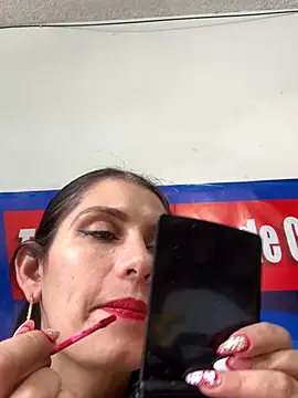 Alysson-- online show from December 17, 2025, 2:22 pm