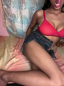Snapshot of Indian_lovly chatting on March 1, 2025, 6:21 pm Indian lovly online show from March 1, 2025, 6:21 pm