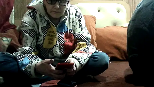 AlanaLaDream online show from February 2, 2026, 6:07 pm