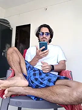 Snapshot of Samser0403 chatting on November 19, 2025, 5:51 am Samser0403 online show from November 19, 2025, 5:51 am