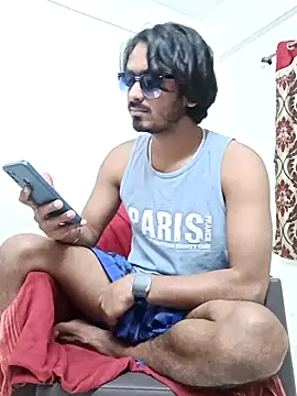 Snapshot of Samser0403 chatting on October 7, 2025, 6:53 pm Samser0403 online show from October 7, 2025, 6:53 pm