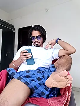 Snapshot of Samser0403 chatting on November 1, 2025, 10:31 am Samser0403 online show from November 1, 2025, 10:31 am