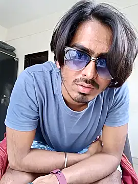 Snapshot of Samser0403 chatting on October 15, 2025, 7:38 am Samser0403 online show from October 15, 2025, 7:38 am