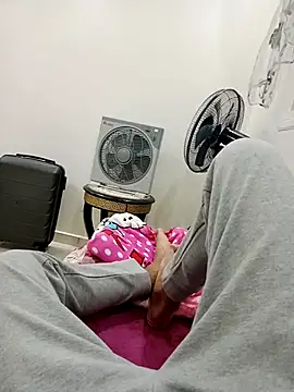 Snapshot of Anal_Fisting9 chatting on September 25, 2025, 9:10 pm Anal Fisting9 online show from September 25, 2025, 9:10 pm