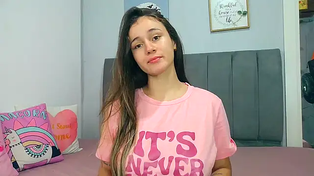 naughtyloverss online show from February 11, 2026, 1:33 pm