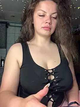 Sweeeeet Candy online show from March 16, 2026, 2:52 am