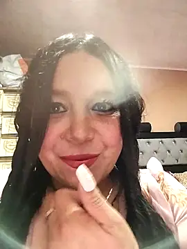 Snapshot of sara_pineros chatting on October 25, 2025, 11:49 pm sara pineros online show from October 25, 2025, 11:49 pm