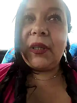 Snapshot of sara_pineros chatting on February 28, 2025, 3:37 pm sara pineros online show from February 28, 2025, 3:37 pm