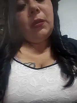 Snapshot of sara_pineros chatting on March 1, 2025, 9:15 pm sara pineros online show from March 1, 2025, 9:15 pm