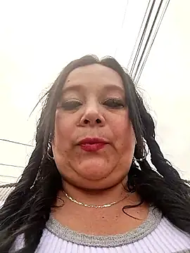 Snapshot of sara_pineros chatting on November 7, 2025, 7:40 pm sara pineros online show from November 7, 2025, 7:40 pm