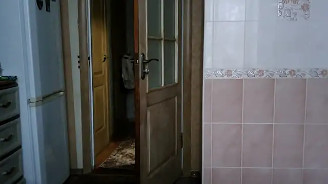 Ettie Tonia online show from February 24, 2026, 5:19 am