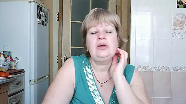 Ettie Tonia online show from February 22, 2025, 8:40 am