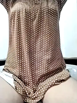 Cute-Ridhima online show from November 19, 2025, 3:06 am