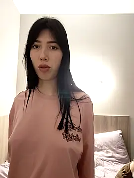 Snapshot of KeithTown chatting on November 7, 2025, 5:39 pm KeithTown online show from November 7, 2025, 5:39 pm