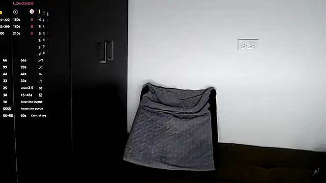 Snapshot of gigilovedback chatting on November 23, 2025, 3:22 pm gigilovedback online show from November 23, 2025, 3:22 pm