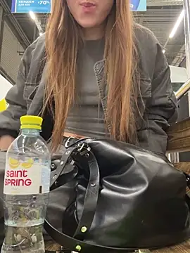 Cherry    Pie online show from February 17, 2025, 10:27 pm