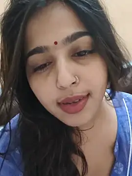 Snapshot of Sweet-Rani chatting on July 28, 2026, 6:42 pm Sweet-Rani online show from July 28, 2026, 6:42 pm