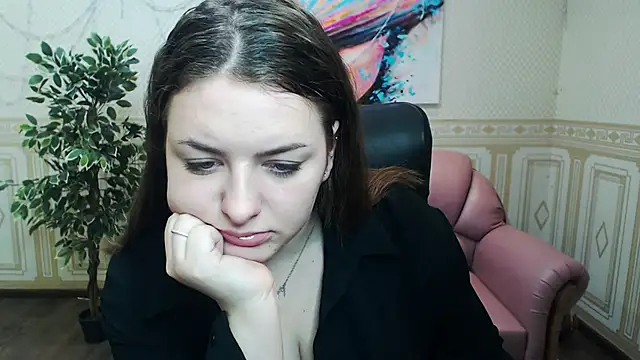 Helen Elliot online show from February 7, 2025, 9:47 am