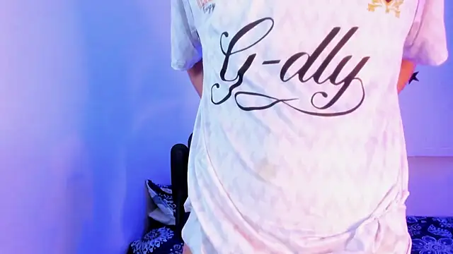 Snapshot of Johhan__Lee chatting on January 18, 2026, 2:15 am Johhan Lee online show from January 18, 2026, 2:15 am