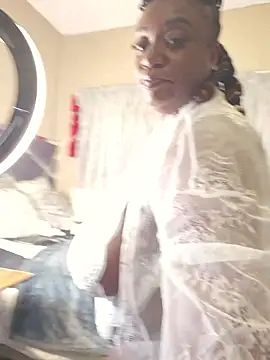 ThickianaRider online show from November 22, 2025, 3:27 am