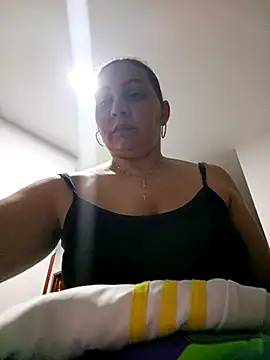 MirandaSoto online show from October 15, 2025, 3:38 am