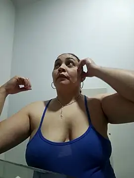 MirandaSoto online show from February 22, 2026, 5:10 am