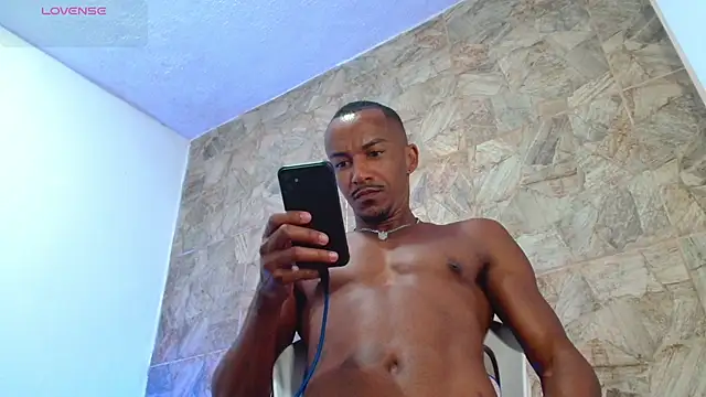 Snapshot of mikejaybra chatting on October 11, 2025, 4:30 pm mikejaybra online show from October 11, 2025, 4:30 pm