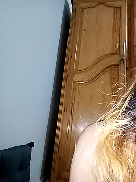 barbieelove online show from February 2, 2025, 4:26 am