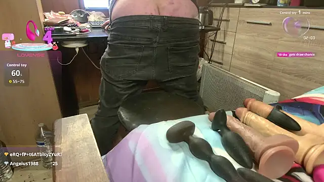 misteryman1956 online show from November 24, 2025, 9:37 pm