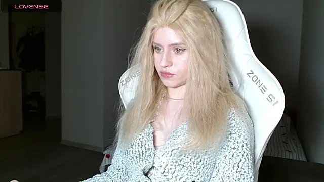 LizaKisses online show from February 13, 2026, 3:34 pm