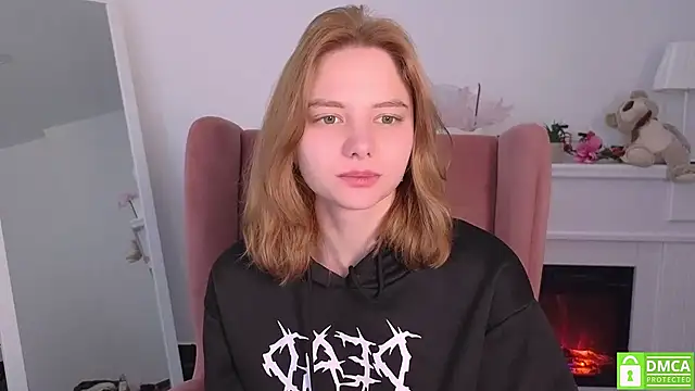 MirraBellanta online show from October 10, 2025, 9:37 pm