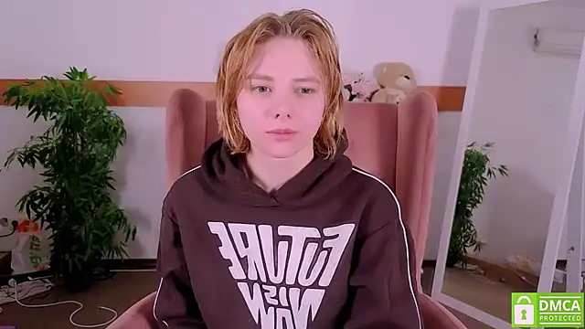 MirraBellanta online show from February 24, 2026, 12:11 am