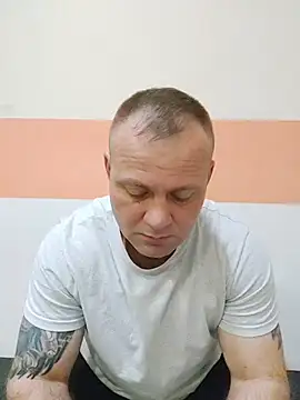 Crek666 online show from May 18, 2026, 3:50 am